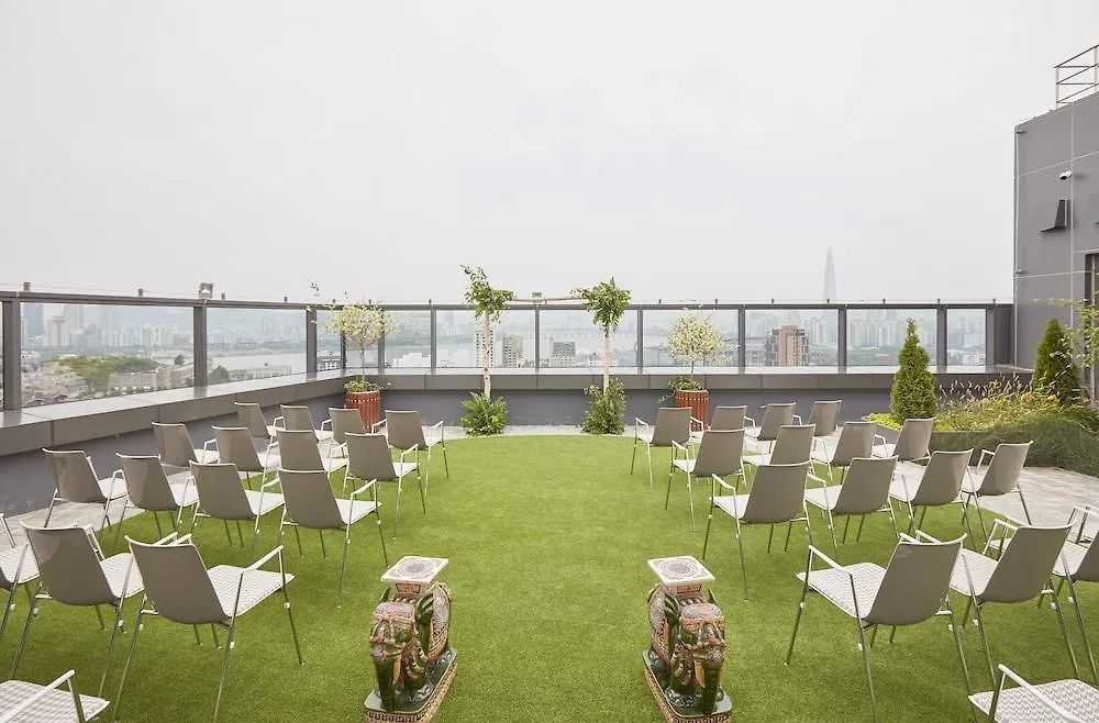 Hotel In 9 Seoul